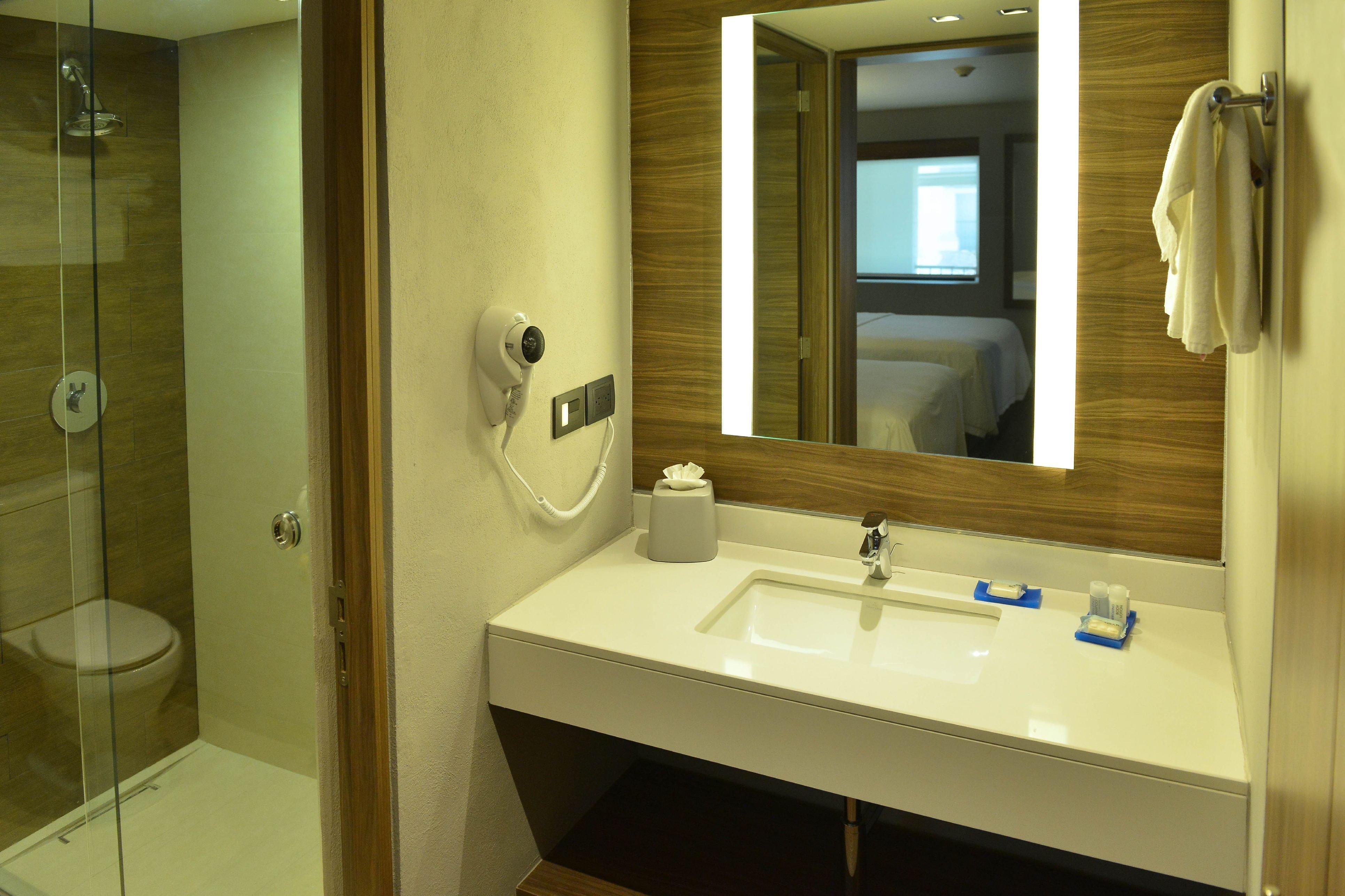 Holiday Inn Express Morelia By Ihg Esterno foto