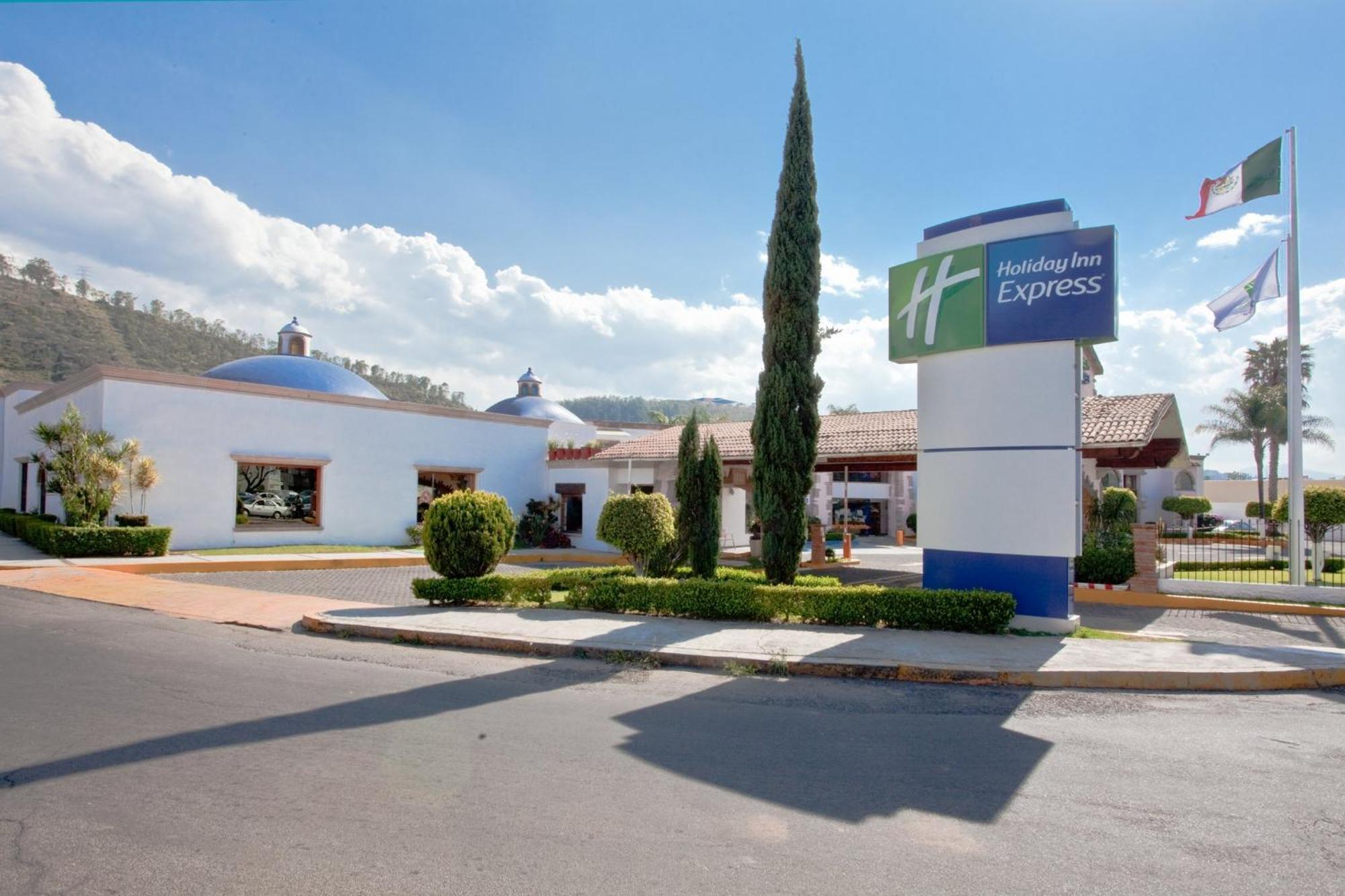 Holiday Inn Express Morelia By Ihg Esterno foto
