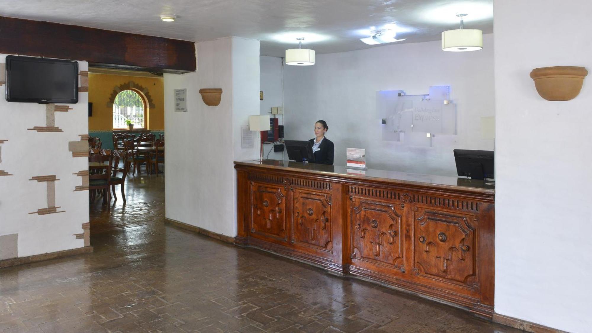 Holiday Inn Express Morelia By Ihg Esterno foto