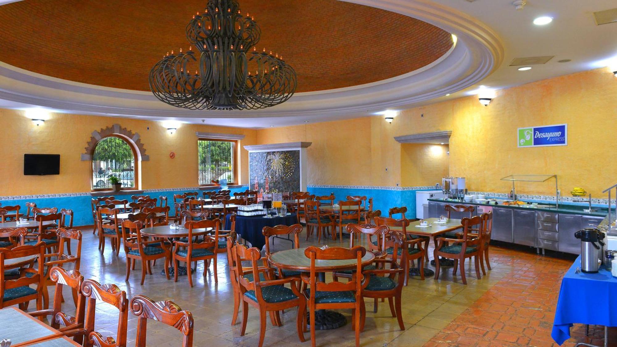 Holiday Inn Express Morelia By Ihg Esterno foto